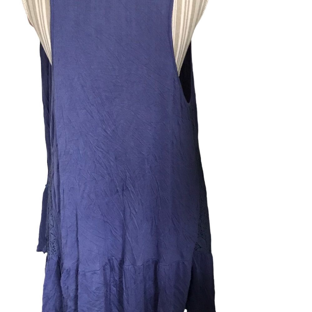 Mountain Mamas size s/m long vest lace accents like new awesome vest - Picture 2 of 2